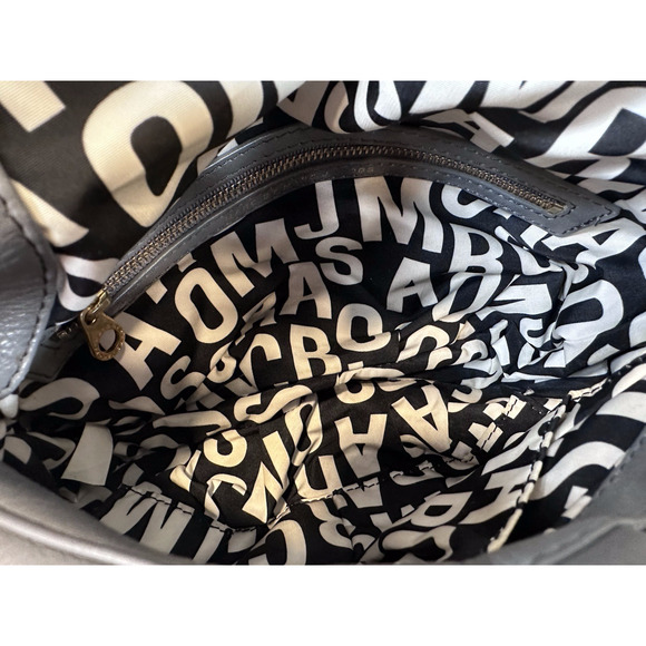 Nice! MARC BY MARC JACOBS Classic Mini Q NATASHA Gray Crossbody Shoulder Bag - Picture 11 of 13